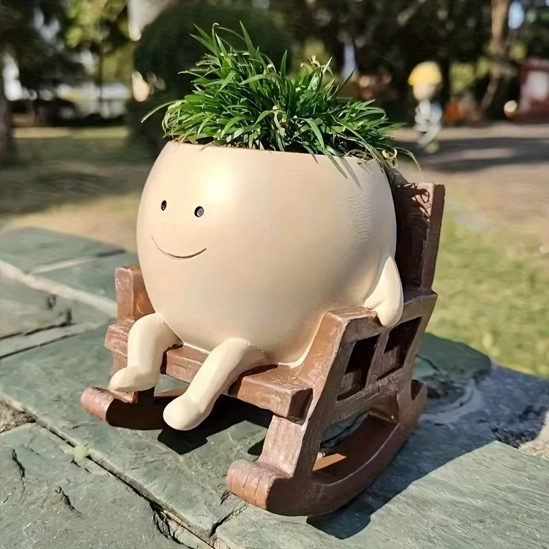 Small planters